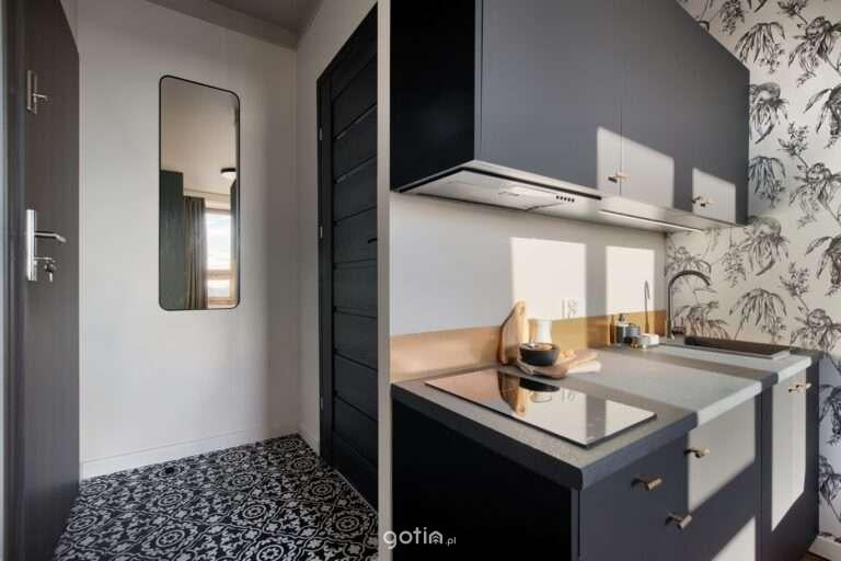 Zestaw 3 kawalerek w sercu miasta - ul. Królowej Jadwigi, Centrum